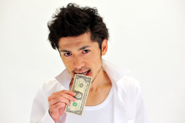 「私と仕事どっちが大事なのよ？」と聞かれた時の対処法とお金と恋愛