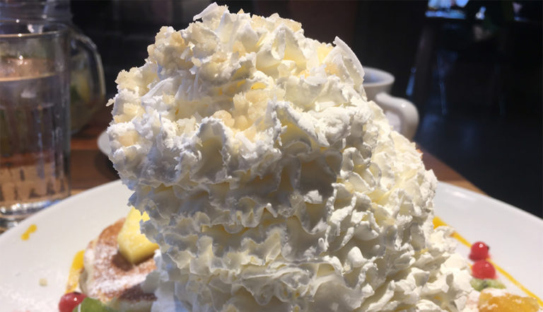 コナズ珈琲_メニュー_東浦和店-パンケーキゴールデンパイン-01