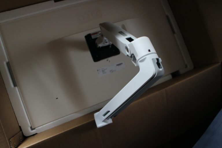 エルゴトロン-32UL750