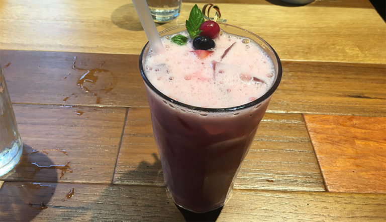 コナズ珈琲_メニュー_東浦和店-グァバジュース