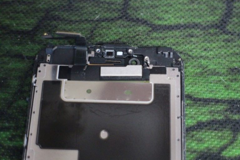 iPhoneの画面割れ修理を自分で行う手順-19