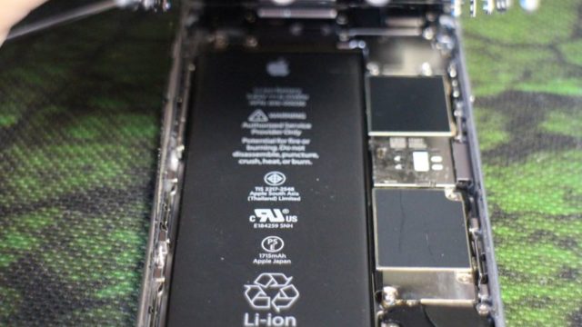 iPhoneの画面割れ修理-バッテリー交換-自分で