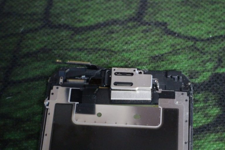iPhoneの画面割れ修理を自分で行う手順-14