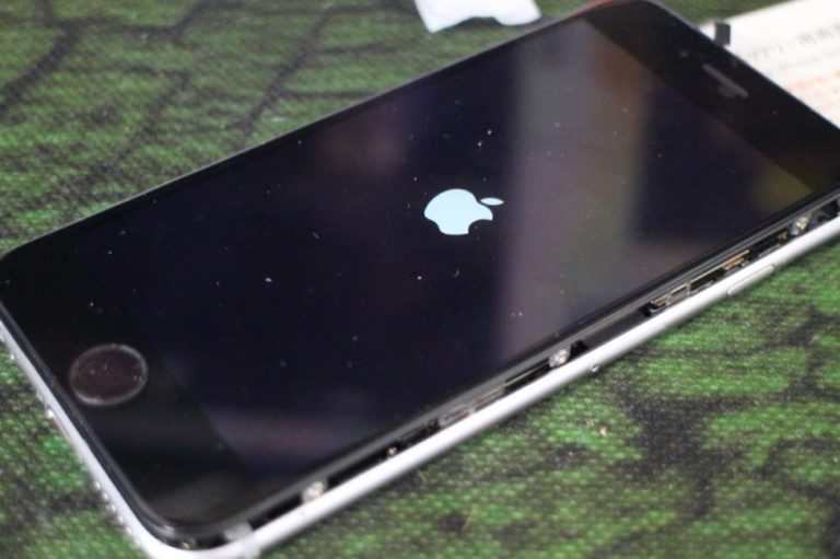 iPhoneのバッテリー交換を自分で行う手順確認