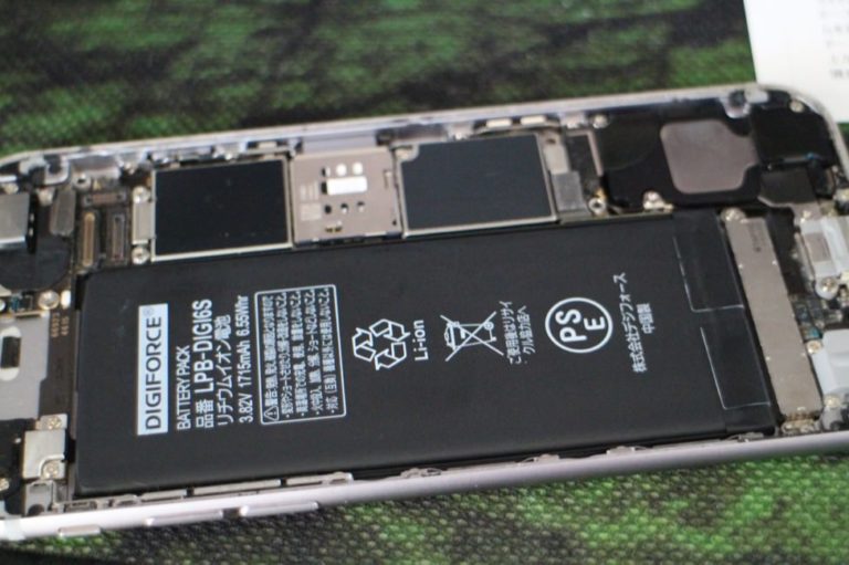 iPhoneのバッテリー交換を自分で行う手順-03