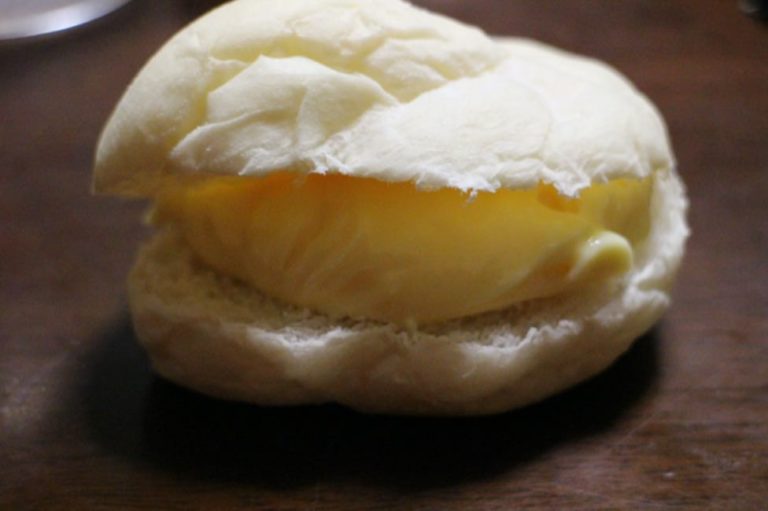 月餅_まずい_カロリー_レシピ_カスタードクリームパン