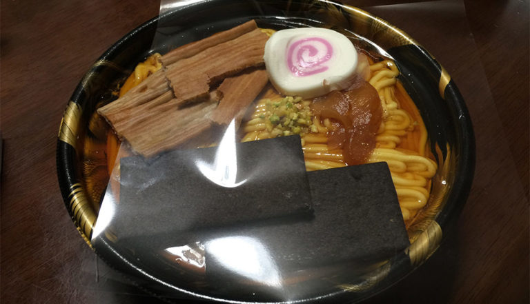 誕生日ケーキ_おしゃれ_メイプリーズ
